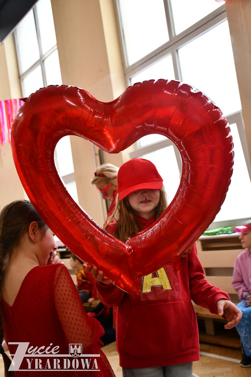 „Raz na romantiko” – bal karnawałowy w Czwórce