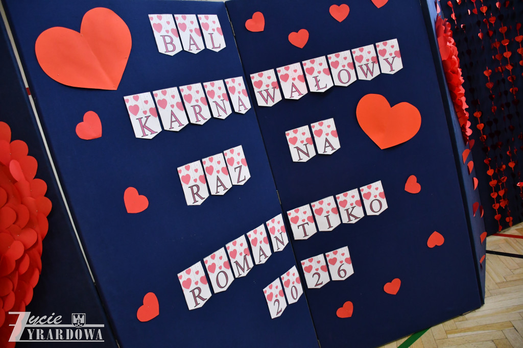 „Raz na romantiko” – bal karnawałowy w Czwórce