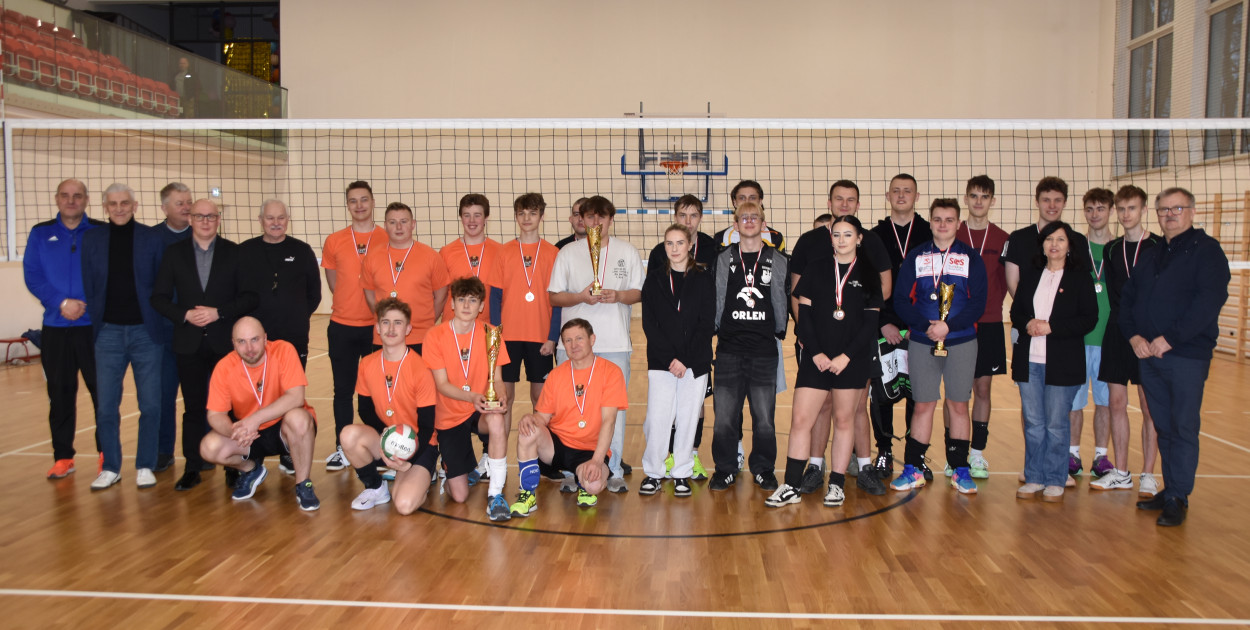 Gminy integrują się na siatkarskim parkiecie