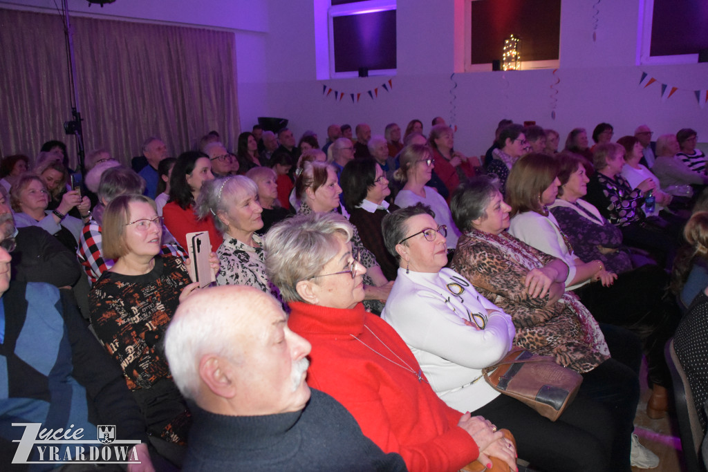 Jaktorów „Walentynki” w rytmie paryskich ulic