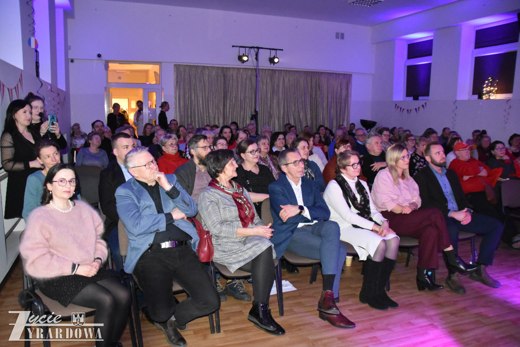 Jaktorów „Walentynki” w rytmie paryskich ulic