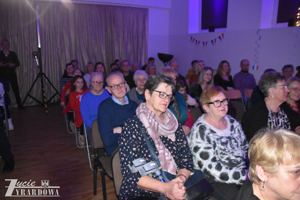 Jaktorów „Walentynki” w rytmie paryskich ulic