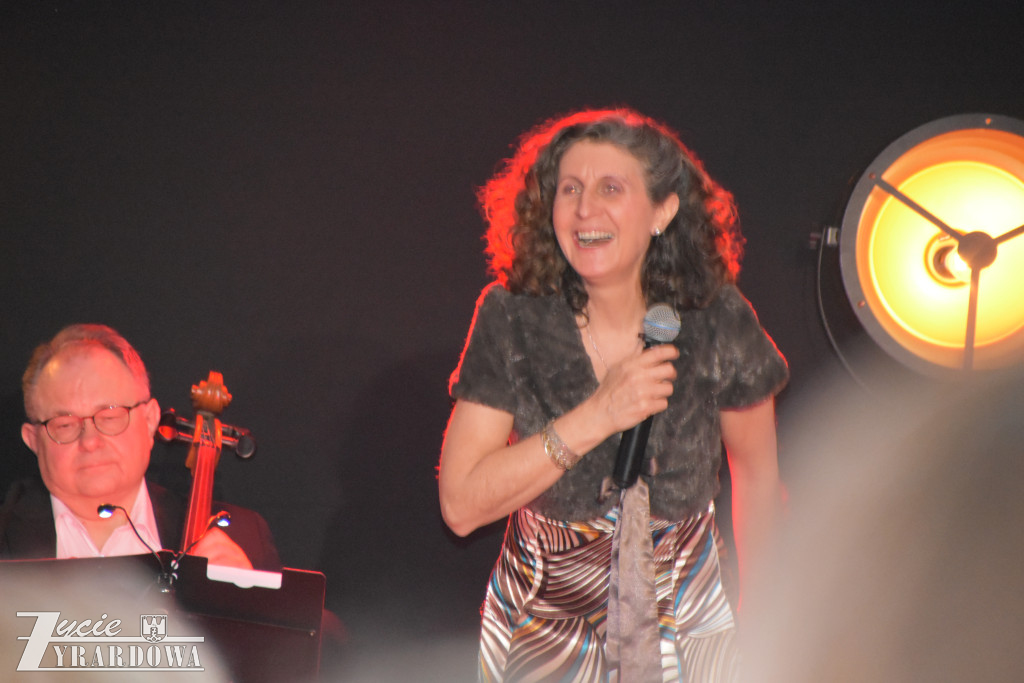 Jaktorów „Walentynki” w rytmie paryskich ulic