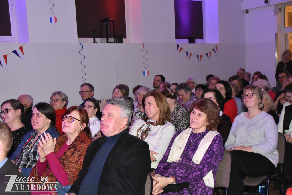 Jaktorów „Walentynki” w rytmie paryskich ulic