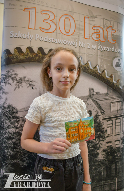 Między cegłami sprzed 130 lat