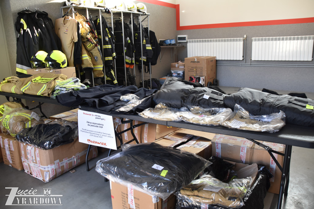 Strażacy otrzymali wyposażenie za 100 tysięcy złotych