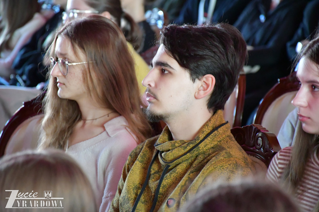 Z Anną Kamińską o uzależnieniach i Kotańskim