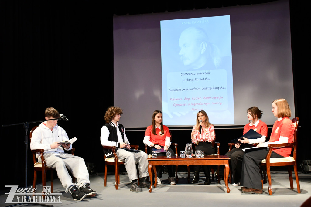 Z Anną Kamińską o uzależnieniach i Kotańskim