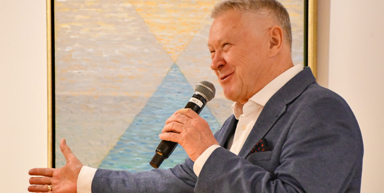 Cztery strony świata w kolorach Sławka Kamińskiego