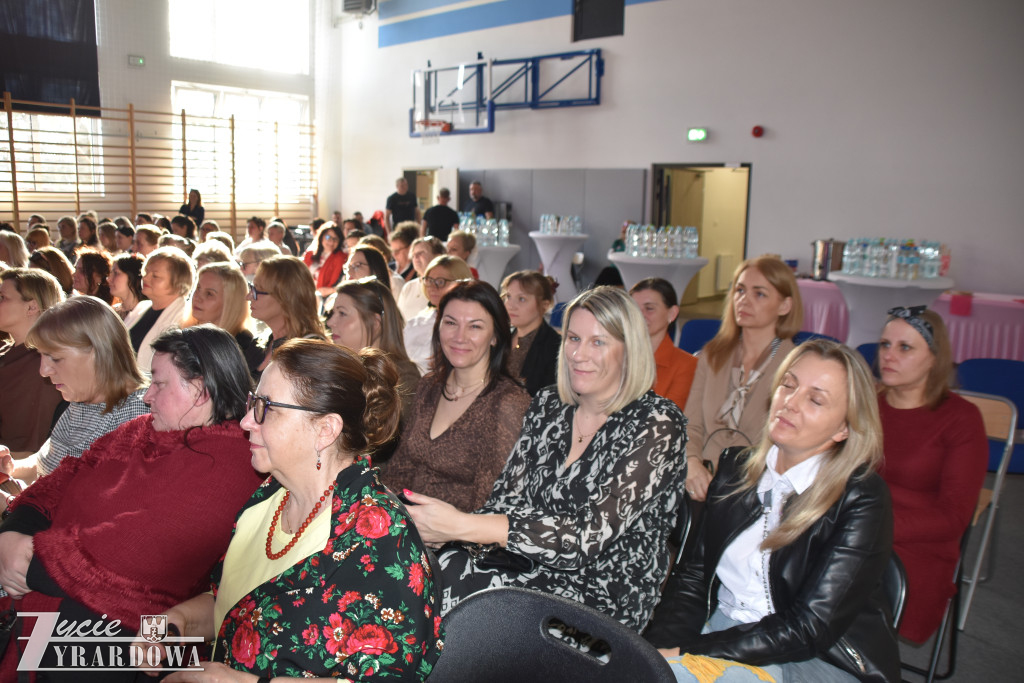 Piękny dzień z różami - pełen radości i gorących serc