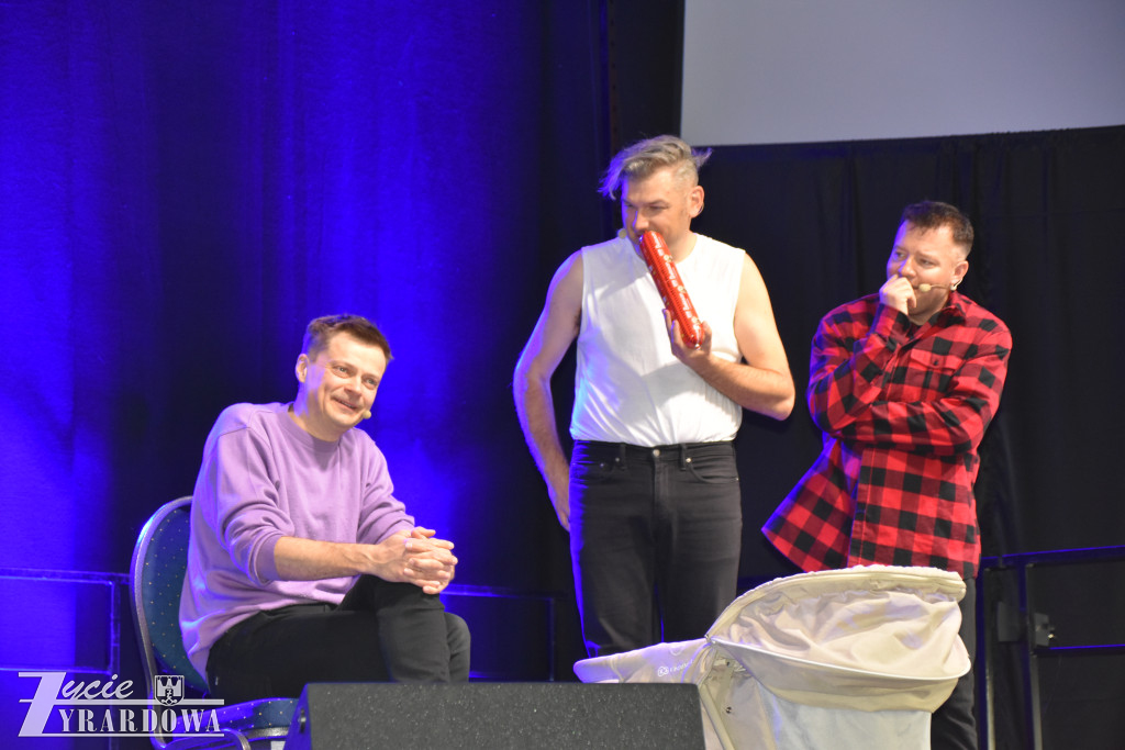 Piękny dzień z różami - pełen radości i gorących serc