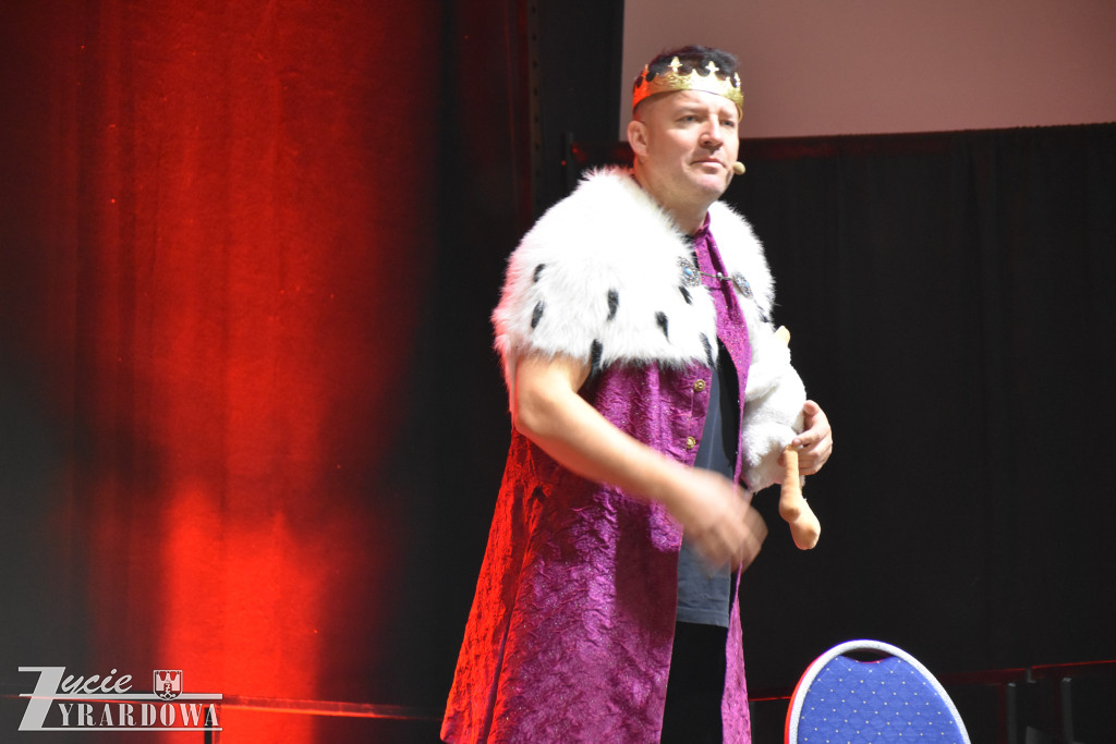 Piękny dzień z różami - pełen radości i gorących serc