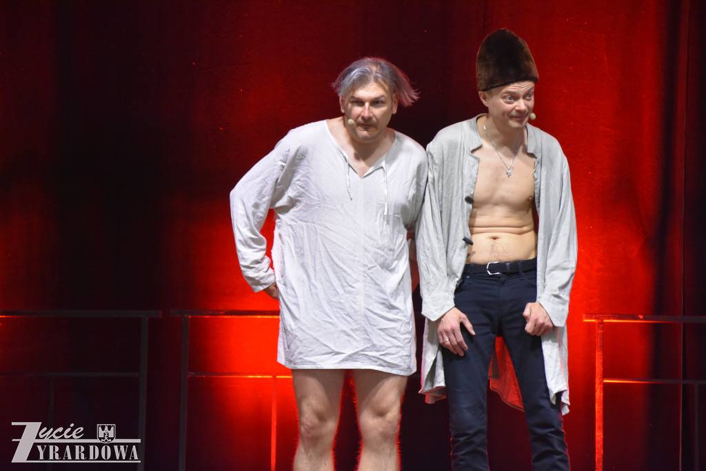 Piękny dzień z różami - pełen radości i gorących serc