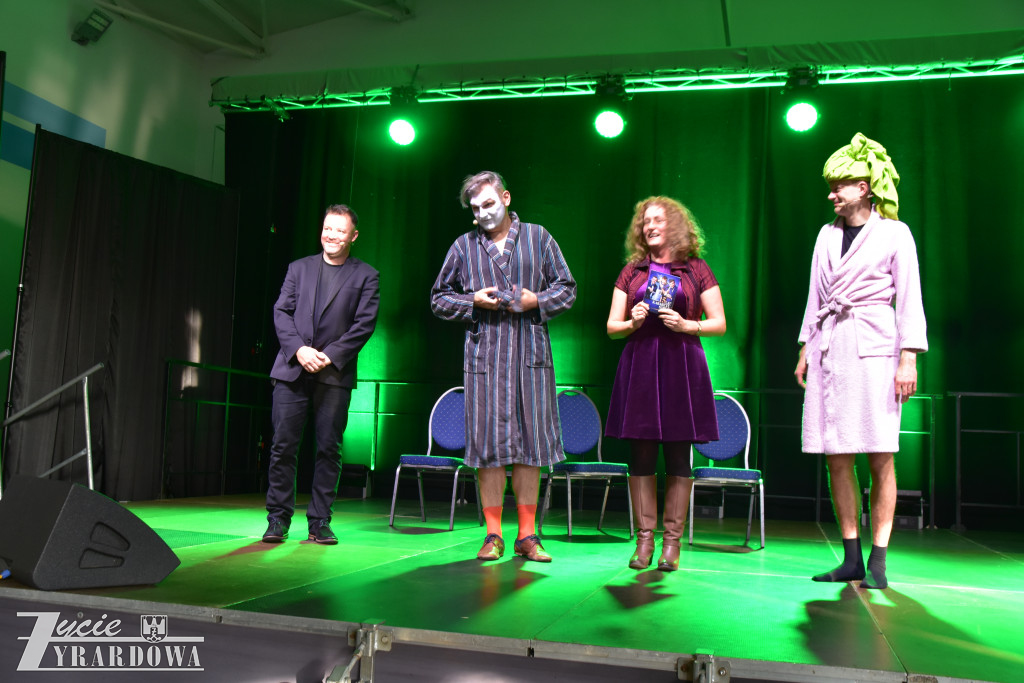 Piękny dzień z różami - pełen radości i gorących serc