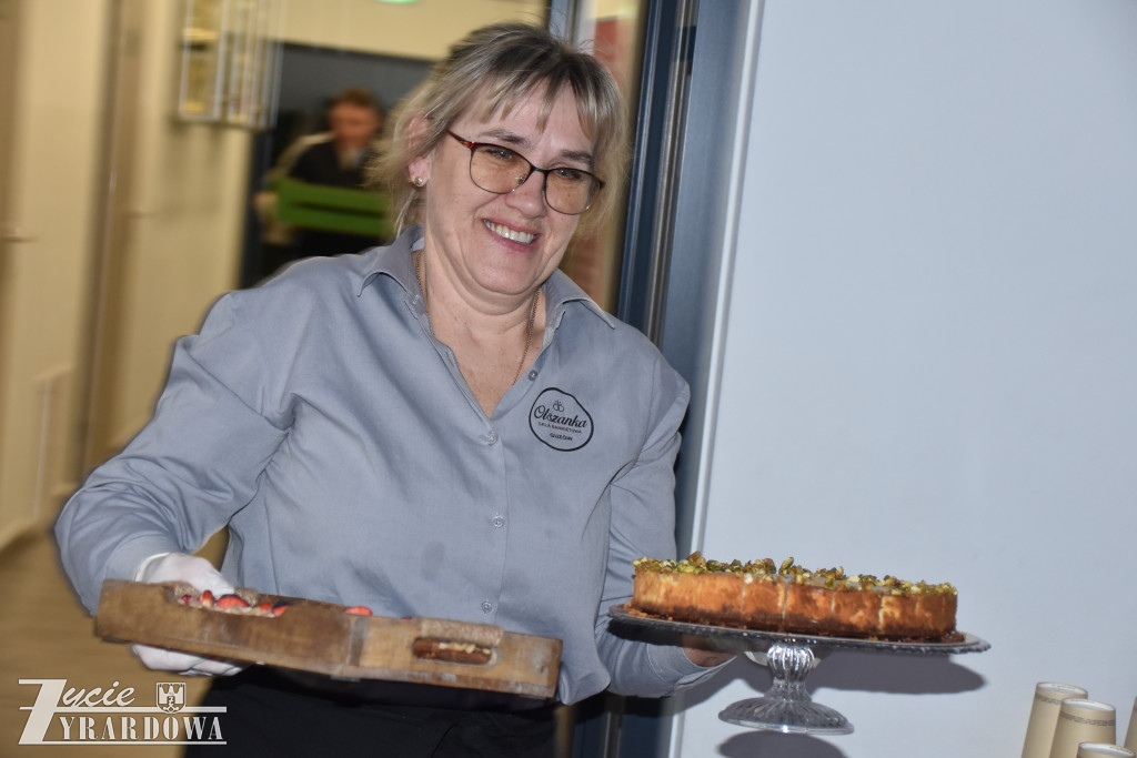 Piękny dzień z różami - pełen radości i gorących serc