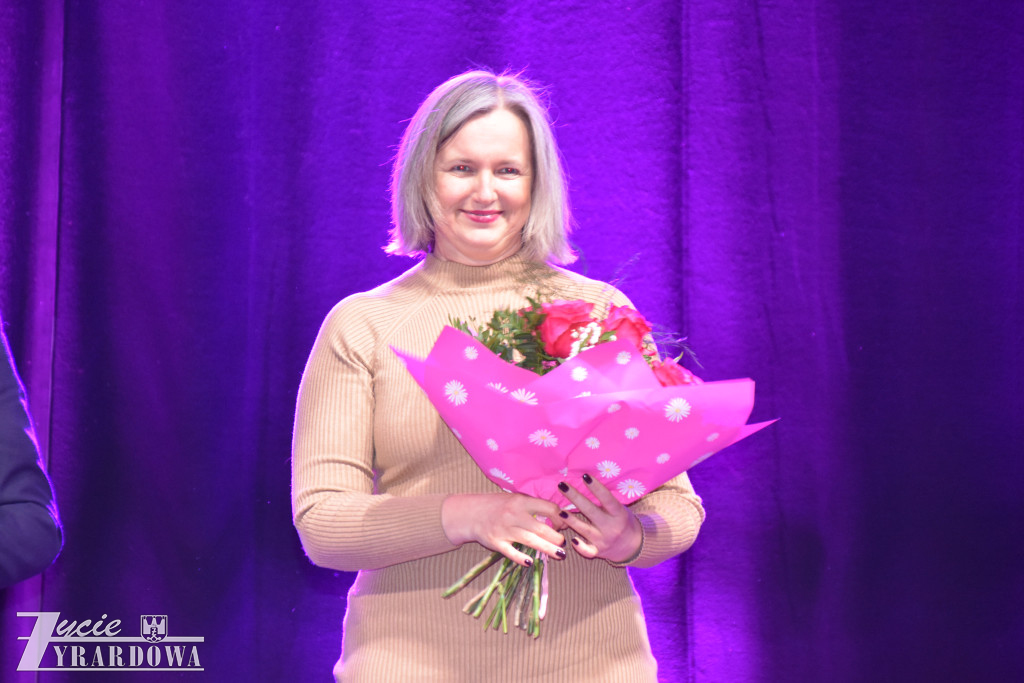 Piękny dzień z różami - pełen radości i gorących serc