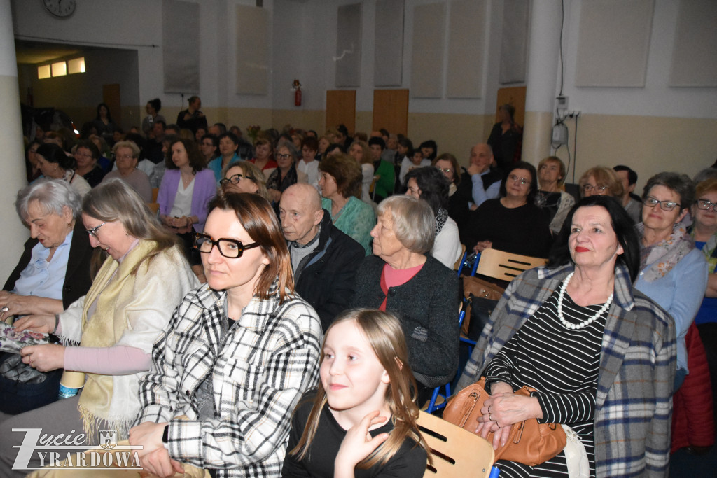 Muzyczny Dzień Kobiet w Międzyborowie