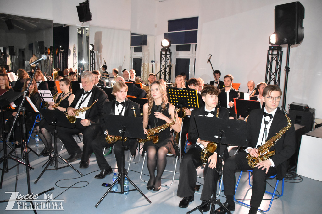 Muzyczny Dzień Kobiet w Międzyborowie