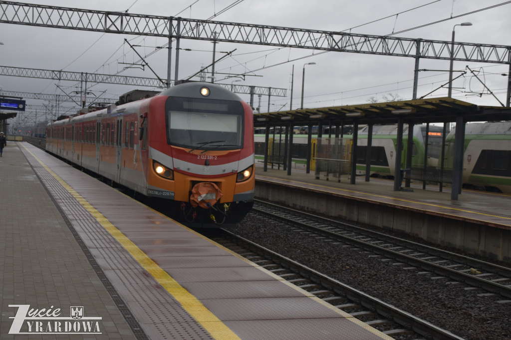 Stał się „cud” - działają windy na peronach w Żyrardowie