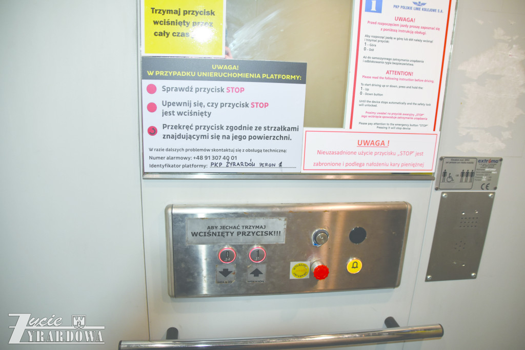 Stał się „cud” - działają windy na peronach w Żyrardowie