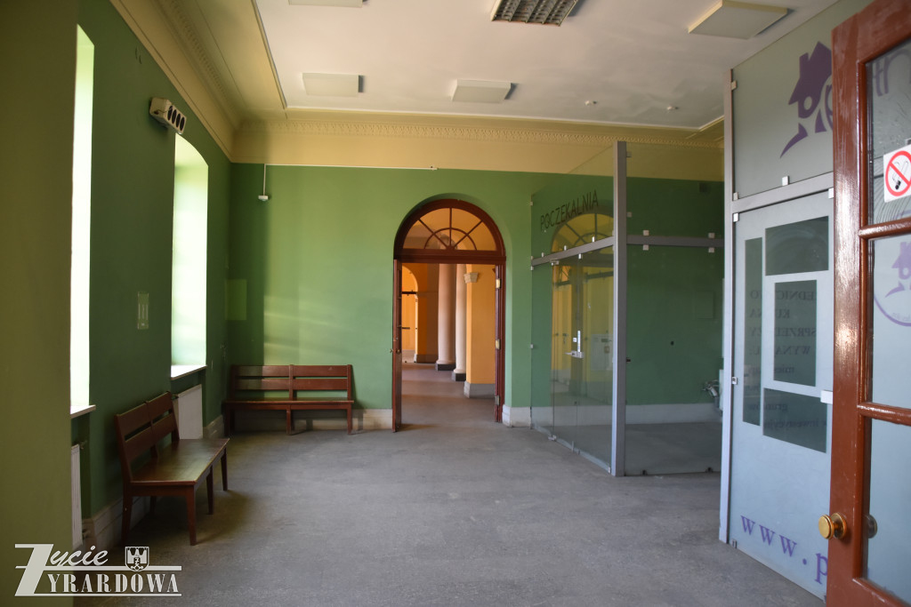 Stał się „cud” - działają windy na peronach w Żyrardowie