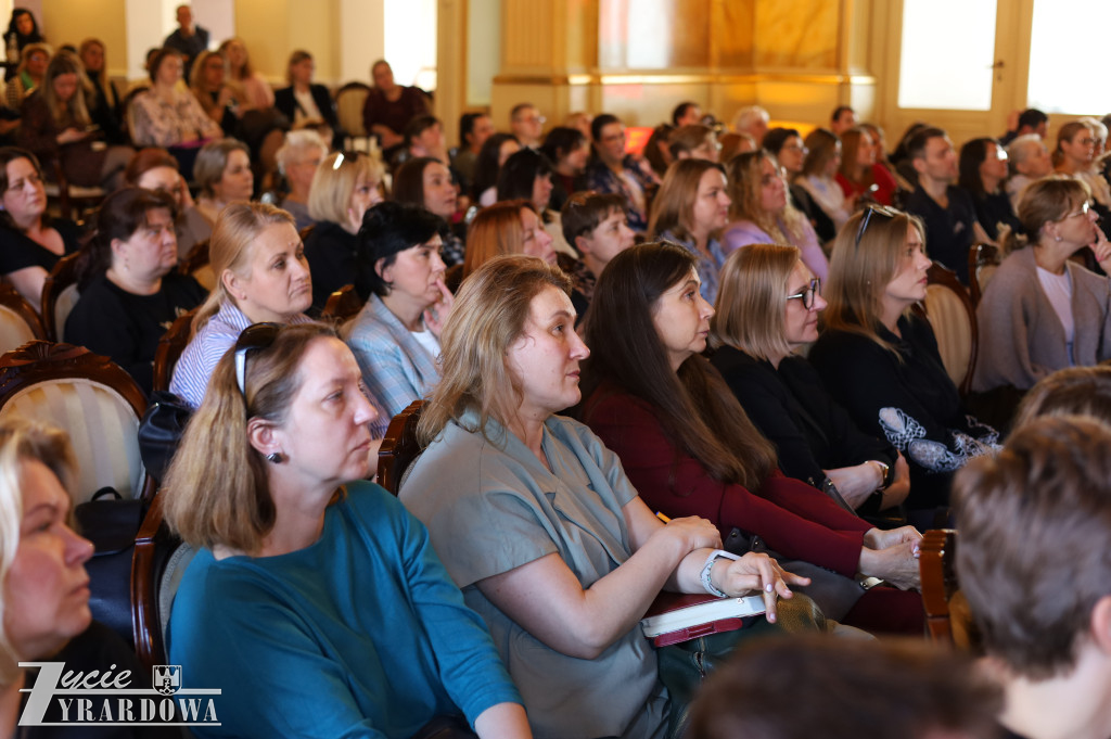 „(NIE) Bezpiecznie w sieci – IV Konferencja PCPR