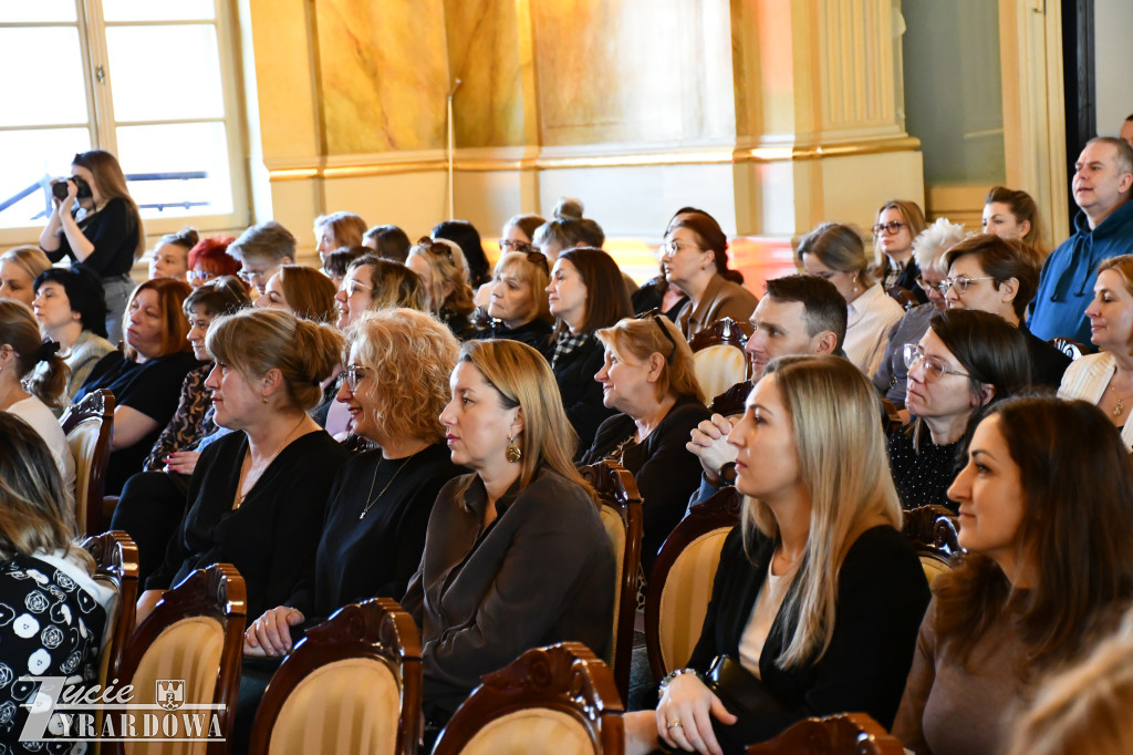 „(NIE) Bezpiecznie w sieci – IV Konferencja PCPR