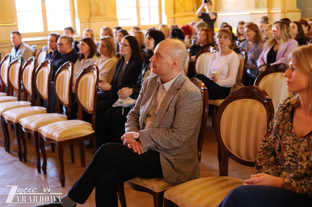 „(NIE) Bezpiecznie w sieci – IV Konferencja PCPR