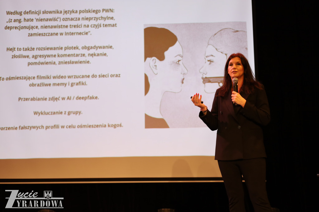 „(NIE) Bezpiecznie w sieci – IV Konferencja PCPR