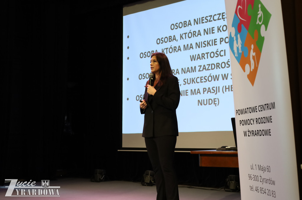 „(NIE) Bezpiecznie w sieci – IV Konferencja PCPR