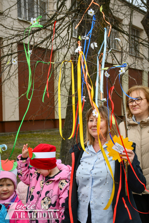 Wiosenna radość na ulicach miasta