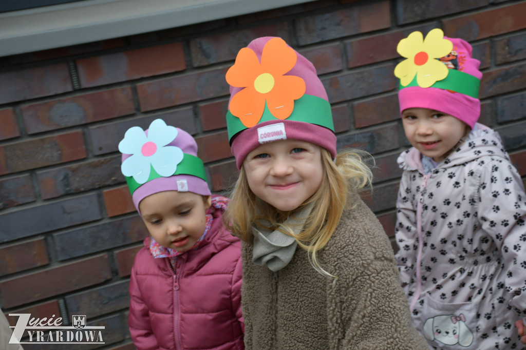 Wiosenna radość na ulicach miasta