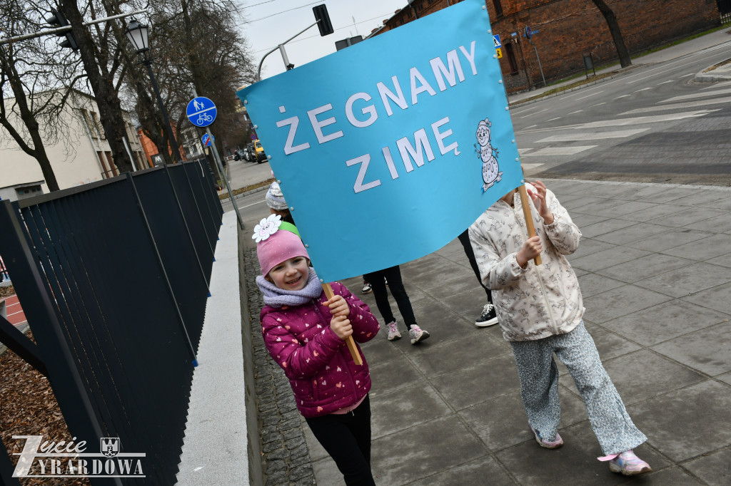 Wiosenna radość na ulicach miasta