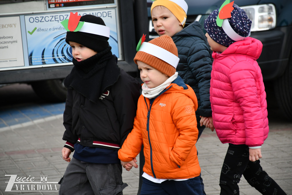 Wiosenna radość na ulicach miasta