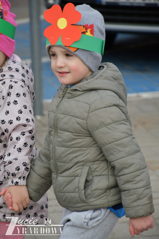 Wiosenna radość na ulicach miasta