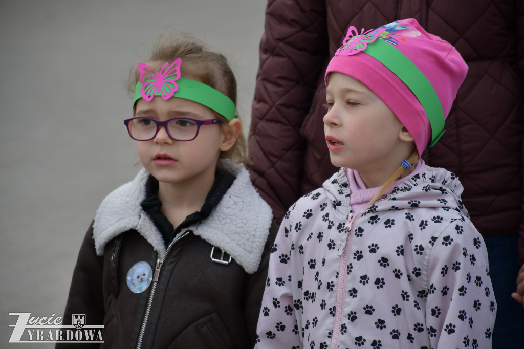 Wiosenna radość na ulicach miasta