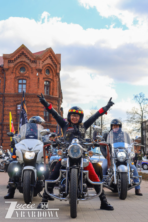 Powitanie wiosny z Jeźdźcami Dakoty