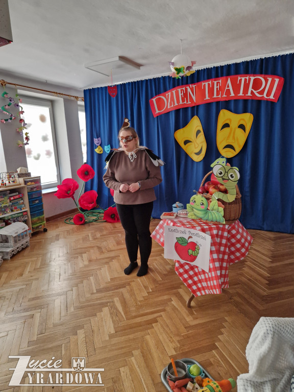 Międzynarodowy Dzień Teatru w przedszkolu nr 10