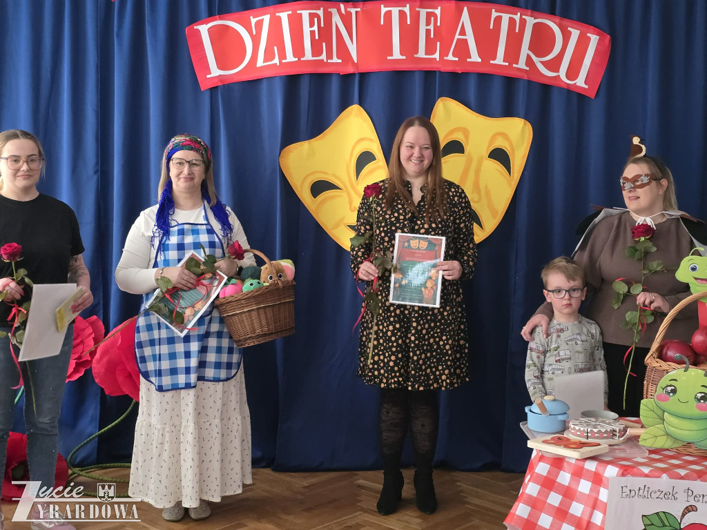 Międzynarodowy Dzień Teatru w przedszkolu nr 10