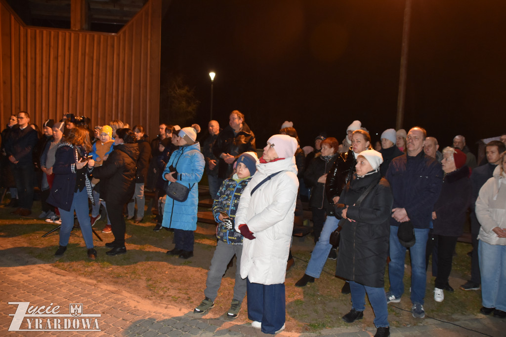 Przedstawiono żywe obraz z męki Pańskiej