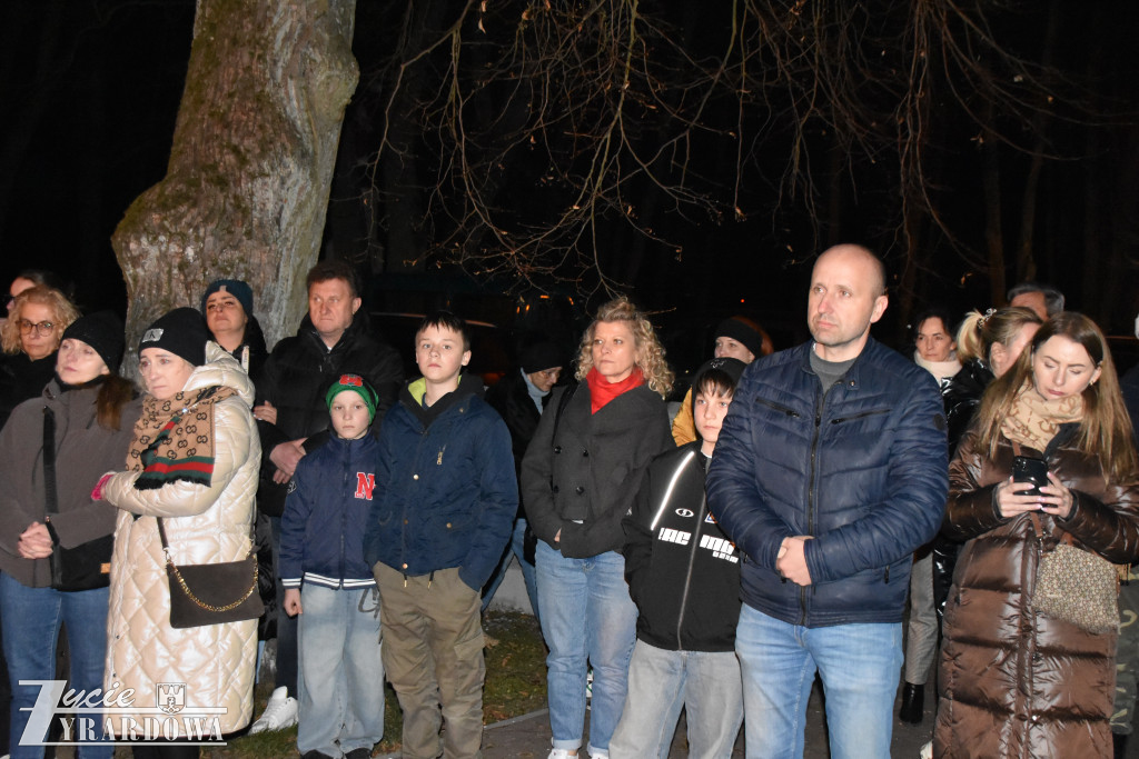 Przedstawiono żywe obraz z męki Pańskiej