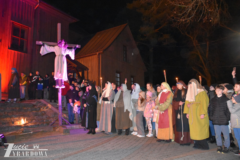 Przedstawiono żywe obraz z męki Pańskiej