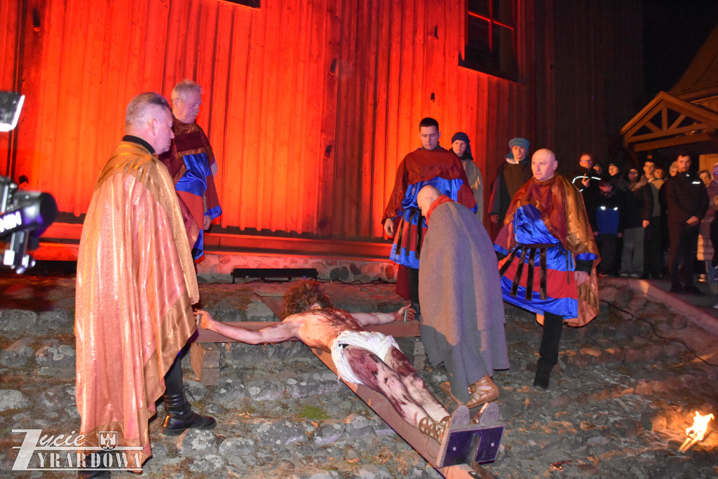 Przedstawiono żywe obraz z męki Pańskiej