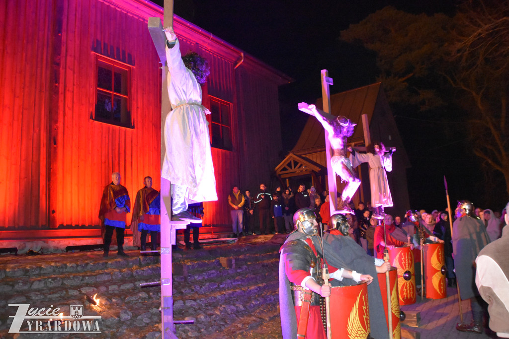 Przedstawiono żywe obraz z męki Pańskiej