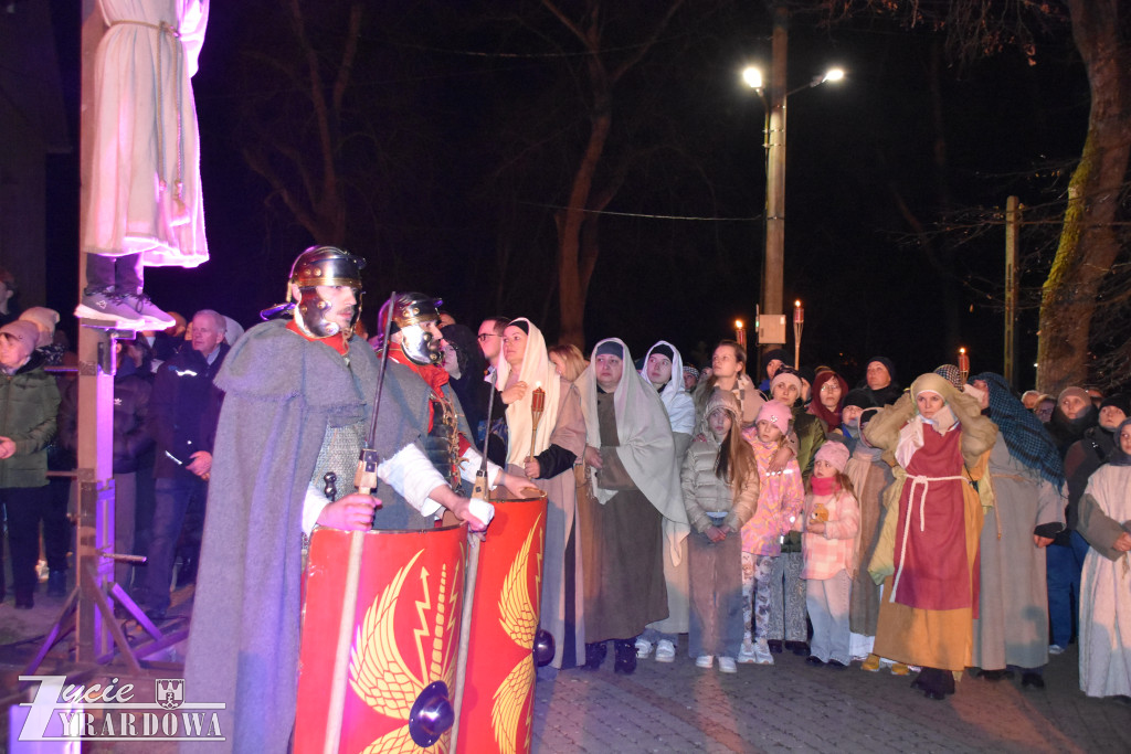 Przedstawiono żywe obraz z męki Pańskiej