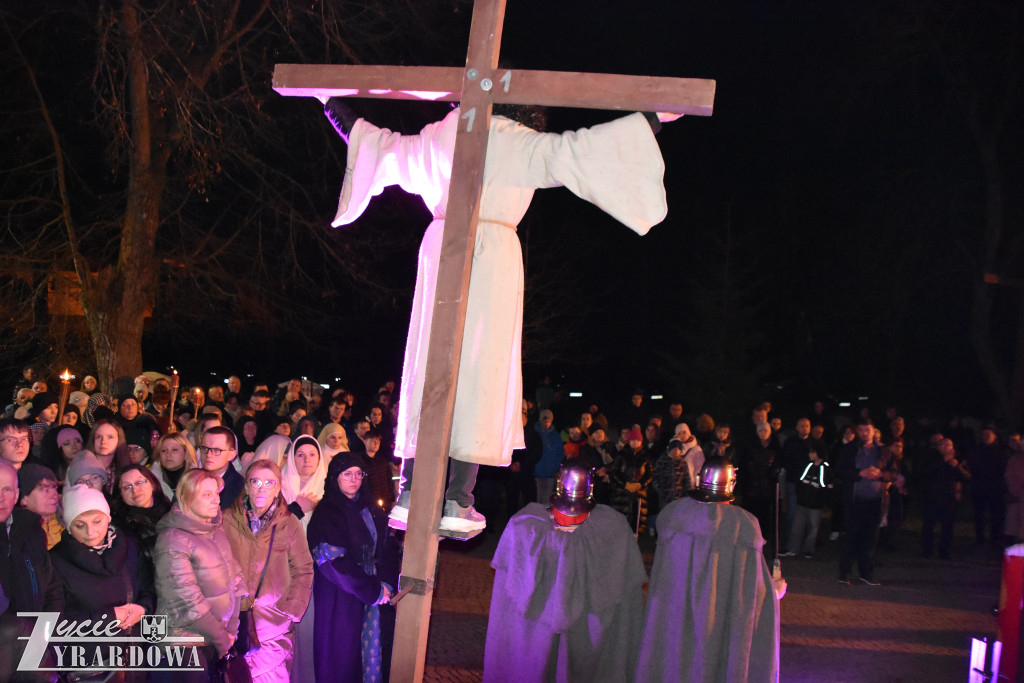 Przedstawiono żywe obraz z męki Pańskiej