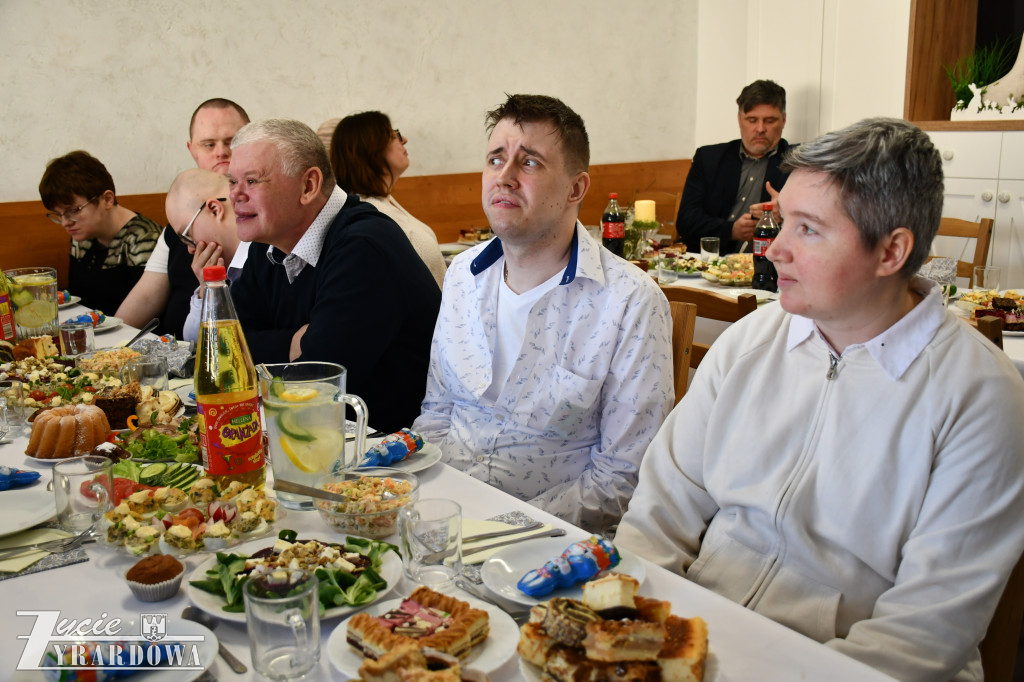 Wielkanocne śniadanie w WTZ