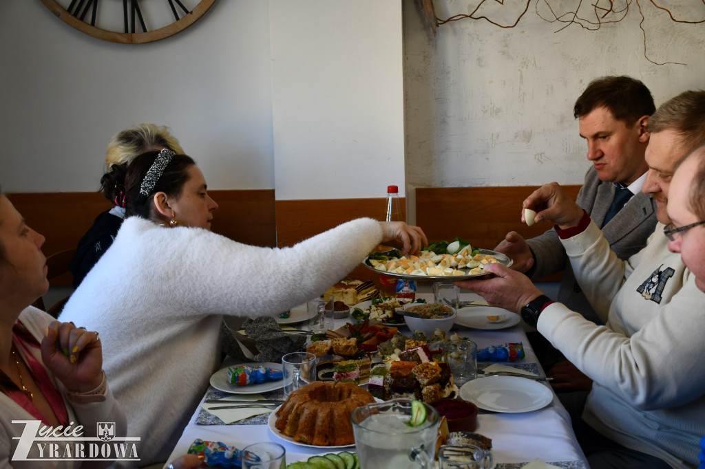 Wielkanocne śniadanie w WTZ