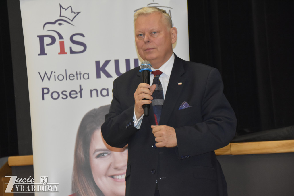 Parlamentarzyści PiS przyjechali do Mszczonowa