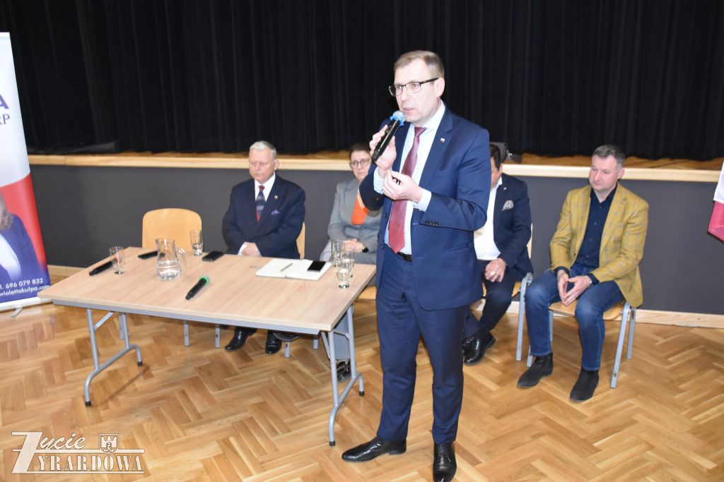 Parlamentarzyści PiS przyjechali do Mszczonowa